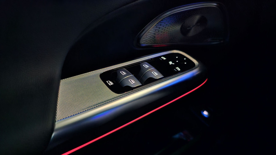 Test: Mercedes E220d 4MATIC – tradicionalno u modernom