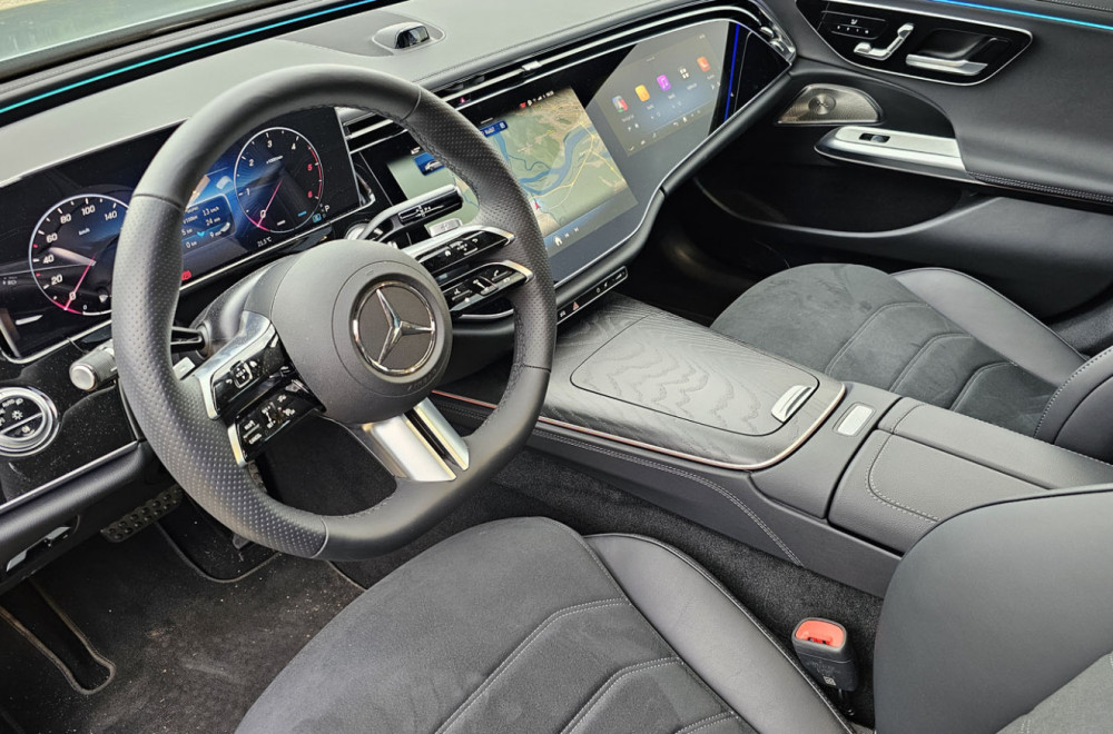 Test: Mercedes E220d 4MATIC – tradicionalno u modernom