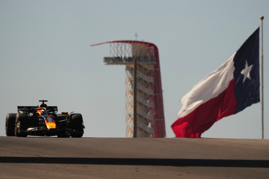 Super Maks Ferstapen! Dominacija u Teksasu – Meklaren se trese!