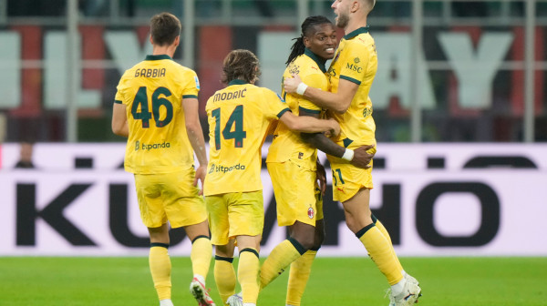 Leao blistao – Milan lider posle dve godine!