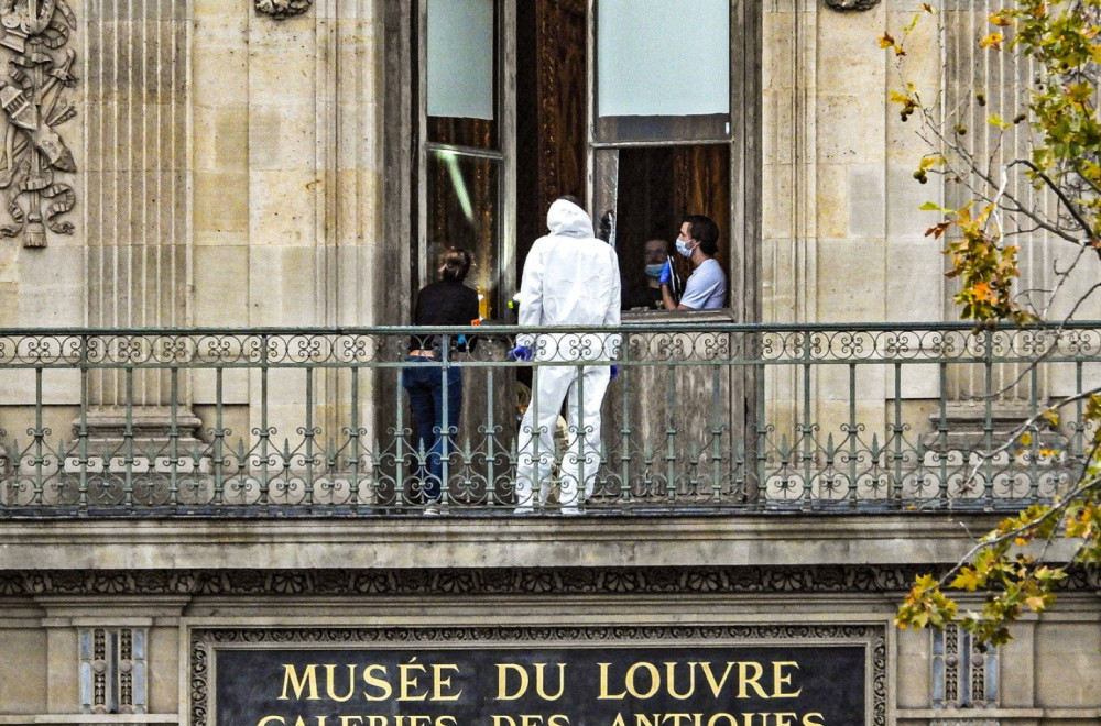 Francuska sumnja na strane sile: Otkriveni detalji istrage pljačke Luvra