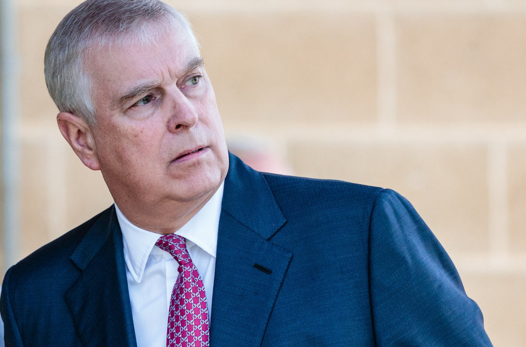 Policija istražuje tvrdnje da je princ Endru tražio informacije o Virdžiniji Đufre FOTO