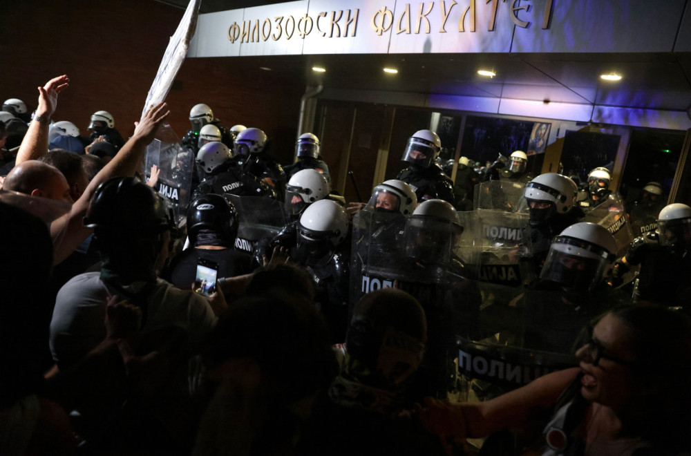 Bivša dekanka zvala policiju zbog "duhovne ugroženosti", a njena ćerka se buni što policija štiti fakultet