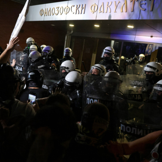 Bivša dekanka zvala policiju zbog "duhovne ugroženosti", a njena ćerka se buni što policija štiti fakultet