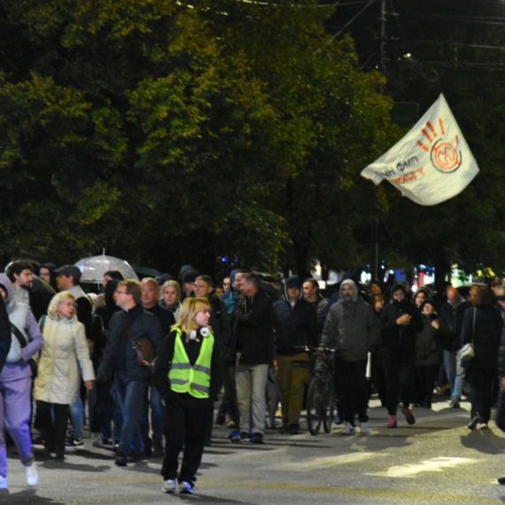 Greškom priznali, pa se sada "peru": Savo Manojlović organizuje blokaderski skup u Novom Sadu 1. novembra