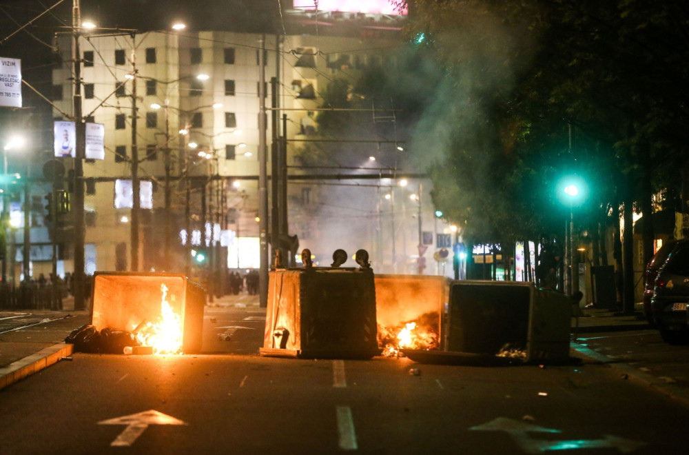Nasilje – jedina ideologija blokadera; Haos u Mionici, nož u centru Beograda i pucnjava u Pionirskom parku
