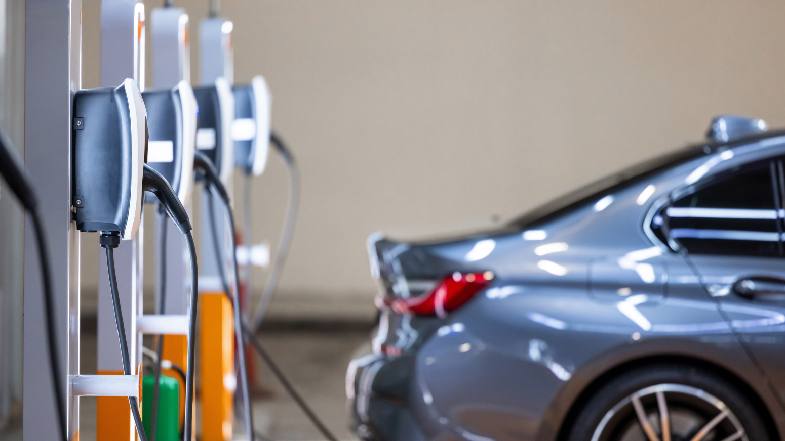 Za 10 godina vozićemo potpuno drugačiju vrstu automobila? Objavljena nova prognoza