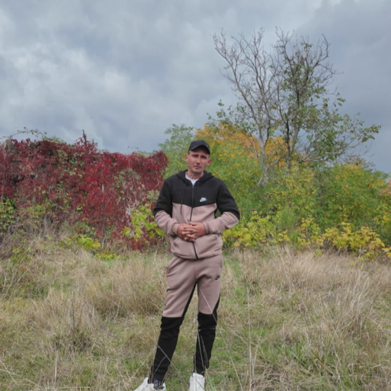 Teška priča čobanina kod Kruševca: Nešu ostavila majka, od malena radio sve, a sad ne sluti šta mu se sprema