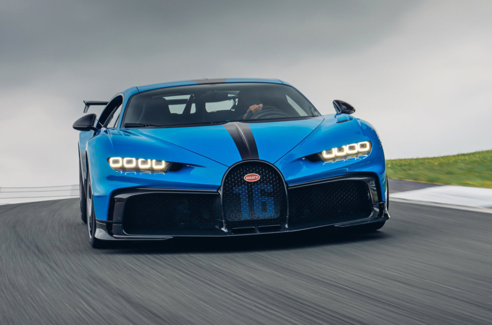 Farovi skuplji od Lamborghinija: Jutjuber otkrio sumanutu cenu popravke Bugattija VIDEO