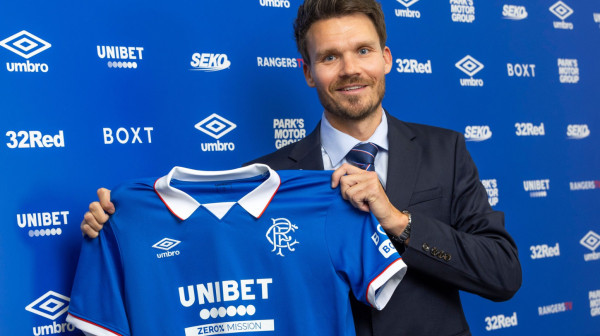 Ništa od povratka Džerarda: "Policajci" predstavili novog trenera