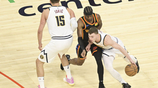 Jokićev saigrač dobio 125 miliona dolara!