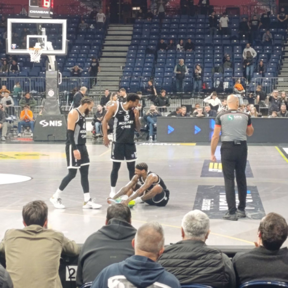 Loše vesti za Partizan – povredio se Džons VIDEO