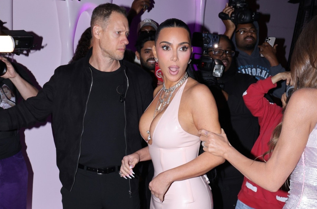 Sestre Kardašijan na meti kritika zbog božićnih poklona: Reagovala i PETA