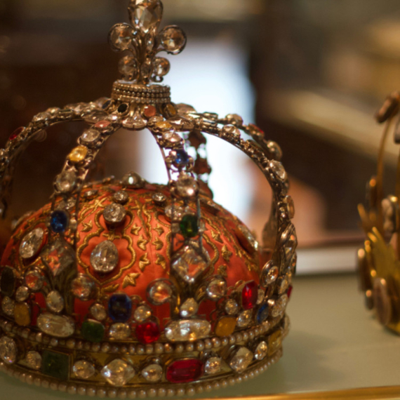 "Rado bih kupio ukraden nakit iz Luvra" FOTO