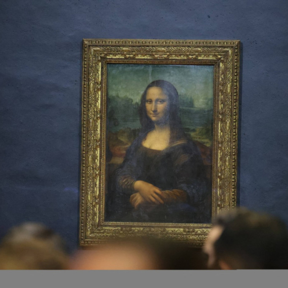 Šokantan izveštaj: "Trećina soba u Luvru nema kamere, Mona Liza u opasnosti" VIDEO