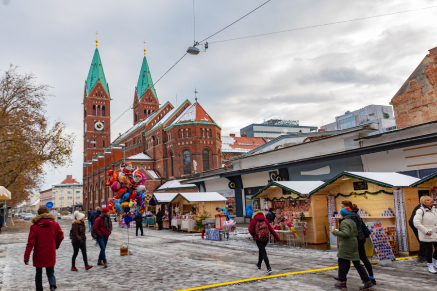 Ovde čarolija počinje ranije: Božićni marketi iz regiona koji se otvaraju već u novembru FOTO