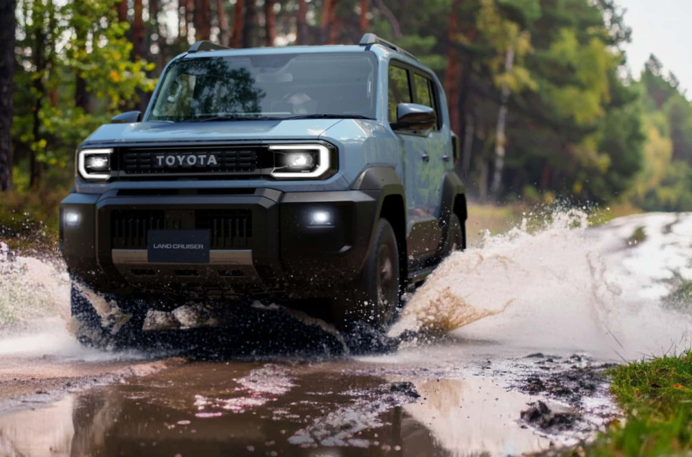 Stigao je Land Cruiser FJ: Novi Toyotin terenac retro dizajna FOTO