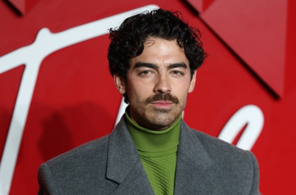 Pevač odgovorio na optužbe da uzima kokain: "Ti nikad nisi povukao crtu?" VIDEO