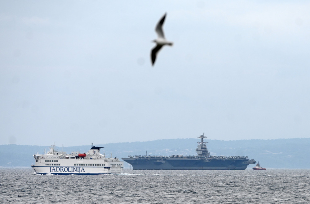 Najveći ratni brod stigao u Hrvatsku: Nešto se sprema? FOTO/VIDEO