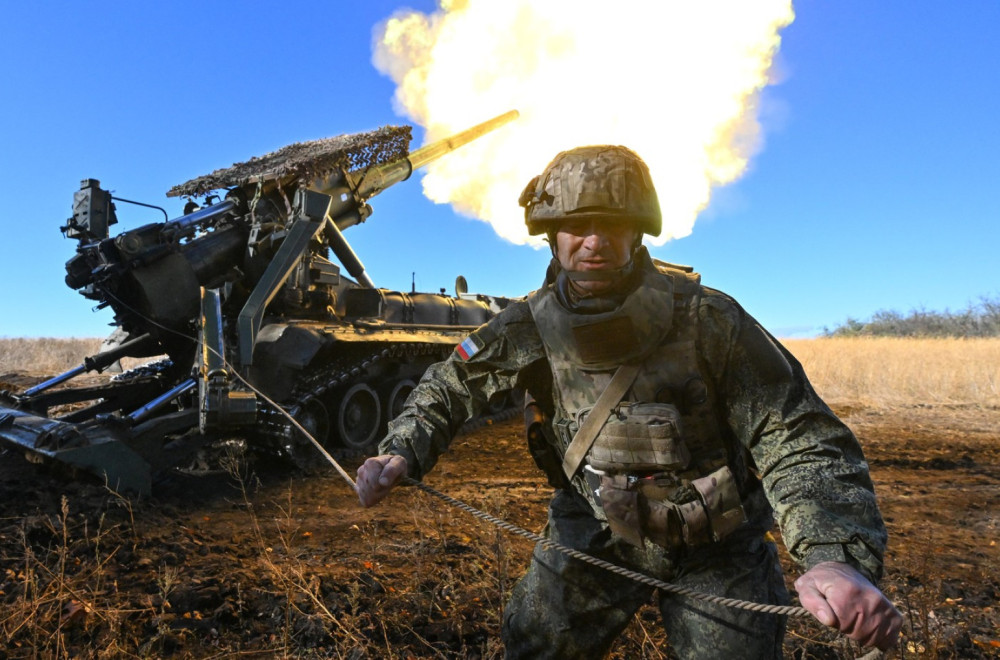 Masovna predaja; Rusi tvrde: Grad je pao FOTO/VIDEO