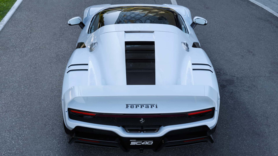 Može biti samo jedan: Ferrari odao počast legendarnom F40 – novi SC40 je unikat! FOTO