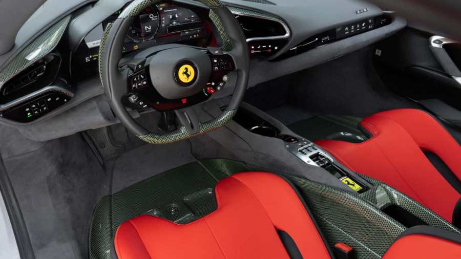 Može biti samo jedan: Ferrari odao počast legendarnom F40 – novi SC40 je unikat! FOTO