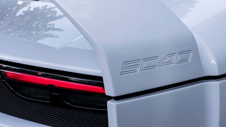 Može biti samo jedan: Ferrari odao počast legendarnom F40 – novi SC40 je unikat! FOTO