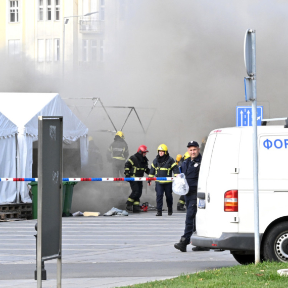 Vučić: Upravo se dogodio teroristički akt ispred Skupštine Srbije