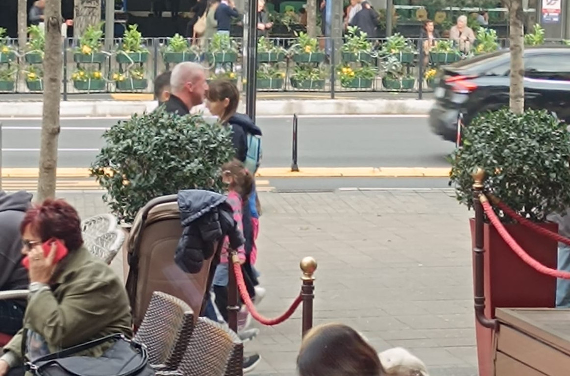 Miša Bačulov viđen kod Skupštine, i to baš danas, kada se dogodio teroristički akt od strane blokadera FOTO