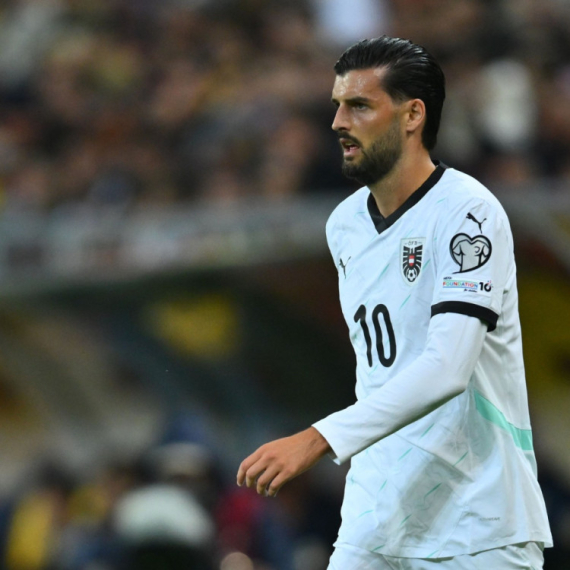 Crveno-beli bez Austrijanca u Bragi