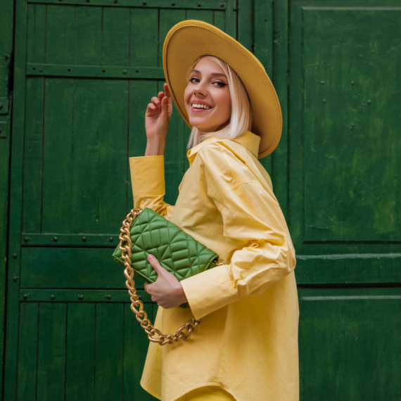 Bolje nego ikad: Najrizičnije čizme su opet moderne i žene su "poludele" za njima FOTO