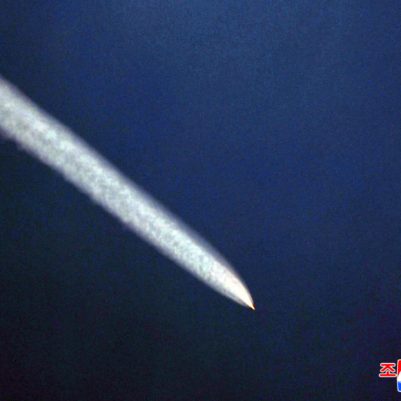 Strah na Pacifiku: Kim samo čeka trenutak da pritisne dugme