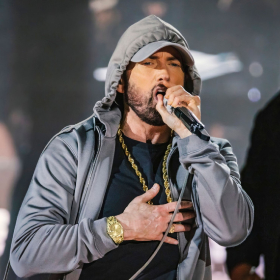 Trudna Eminemova ćerka odbrusila svima: "Prelepe smo bez obzira na kilograme" FOTO