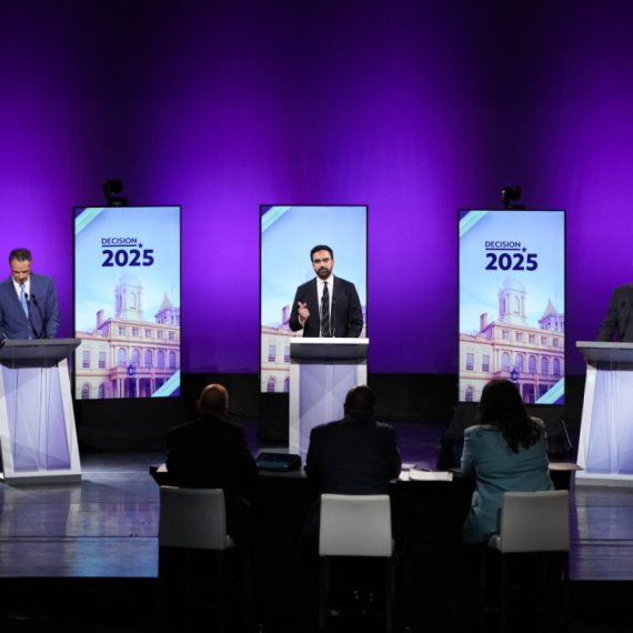 Haos na debati u Njujorku: Kandidati za gradonačelnika razmenili "udarce" i brutalne uvrede