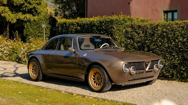 Ovaj Alfa Romeo je toliko lep da bi i Ferrari pocrveneo od zavisti FOTO