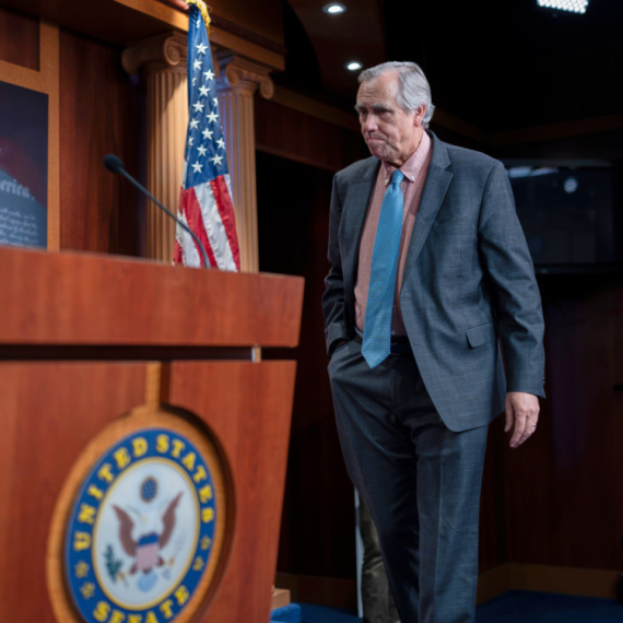 U inat Trampu: 22 sata i 37 minuta