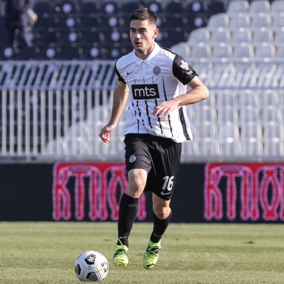 Ljubimac "grobara" trenira sa Partizanom!