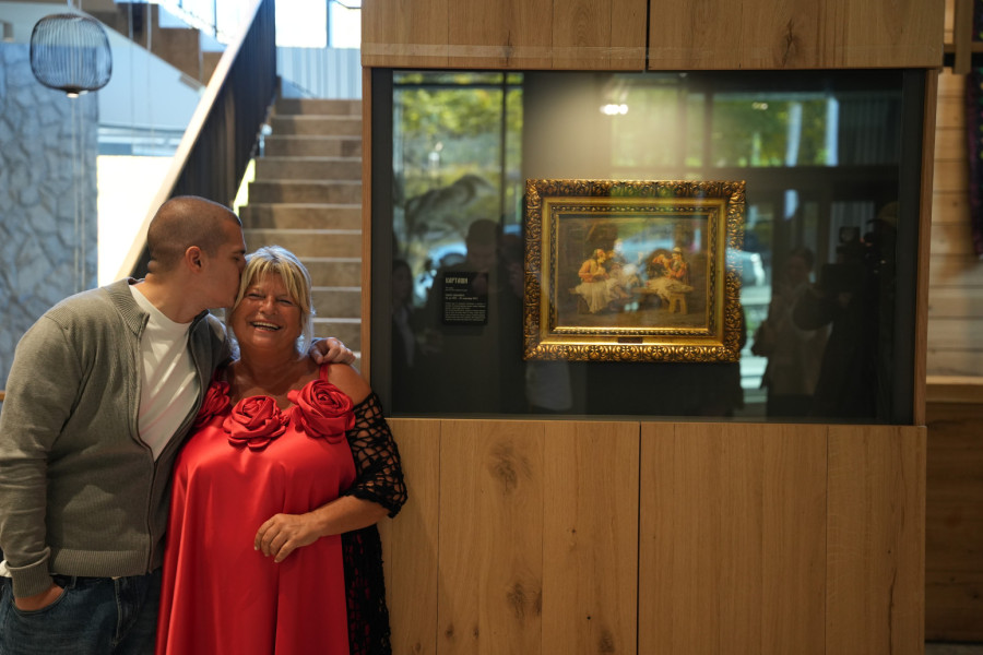 Hotel Ramonda čuva nacionalnu baštinu: Slika Paje Jovanovića Kartaši prvi put predstavljena javnosti FOTO