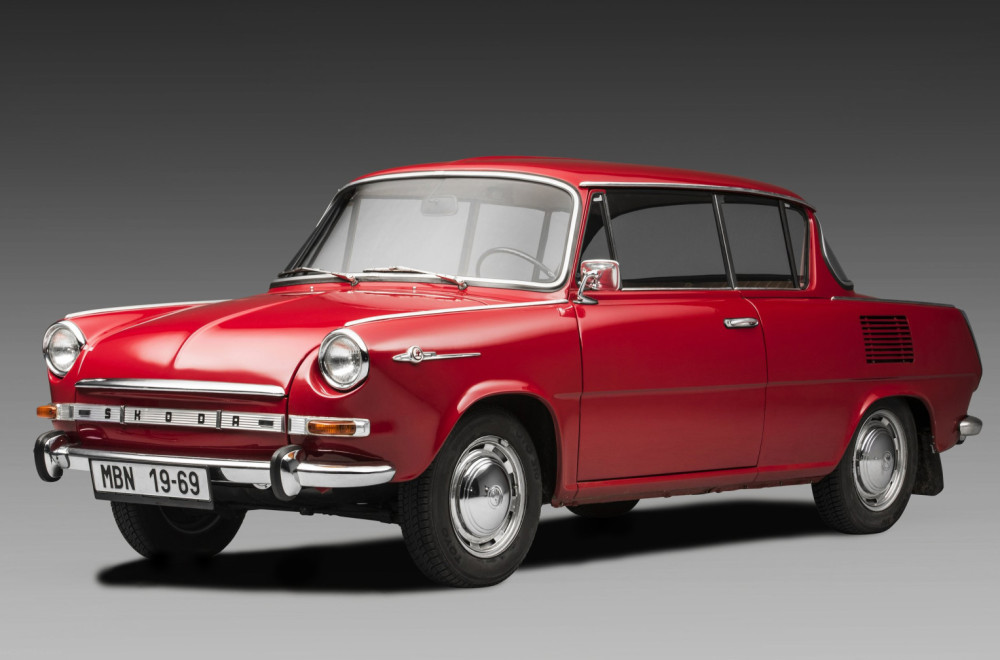 Duh Mazde RX-8 živi, ali sada nosi Škodin amblem FOTO