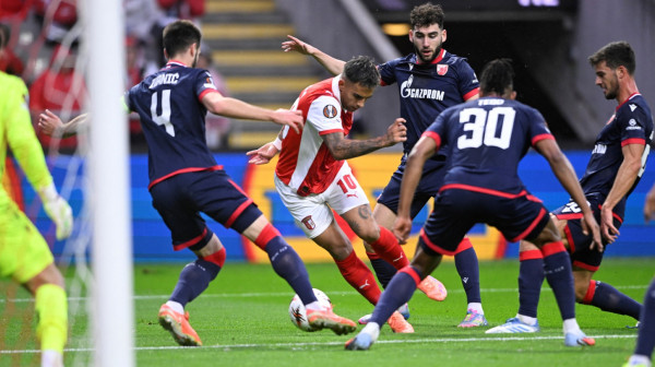 Zvezda završila portugalsku turneju sa 0/2; "Sramota"; Poznate nove informacije o stanju Arnautovića