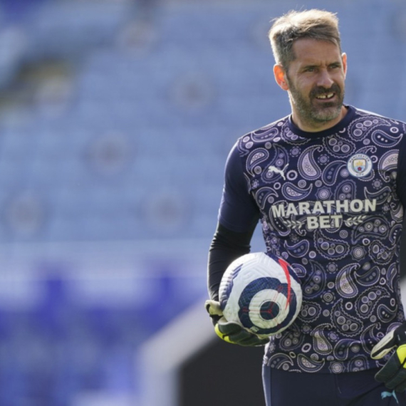 Legendarni golman Sitija i Liverpula okačio rukavice o klin