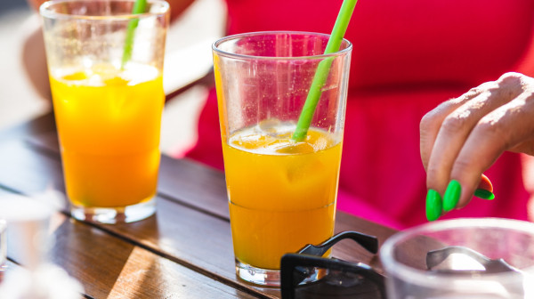 Ova dva popularna pića mogu da povećaju rizik od začepljenja arterija: Utiču na rad srca