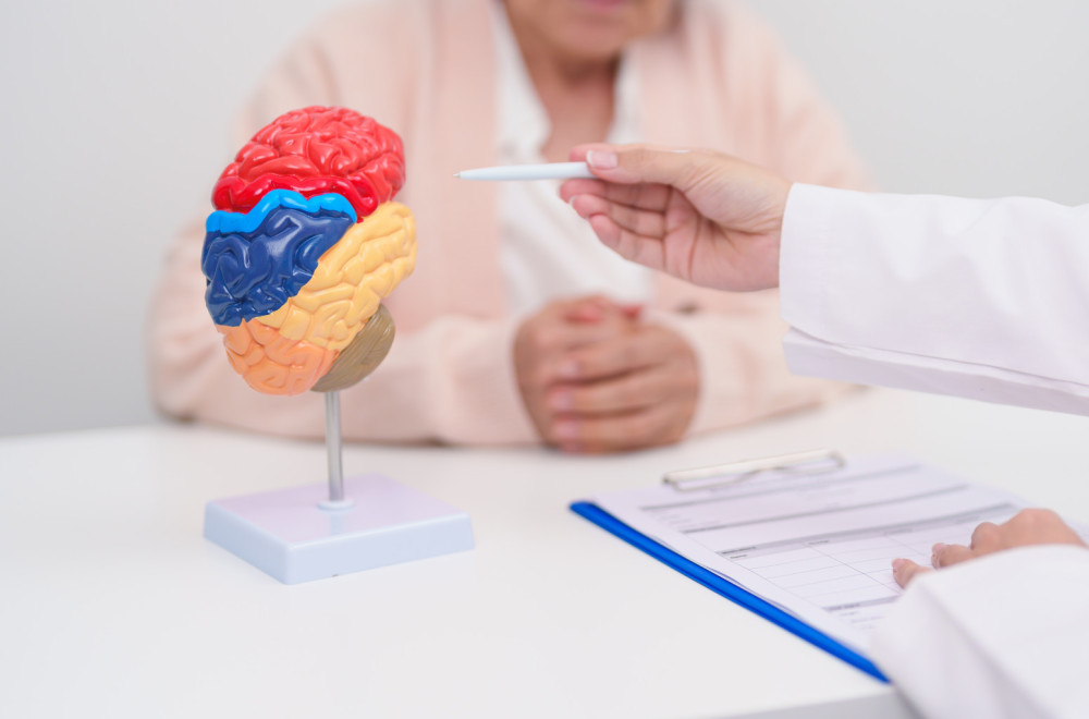 Pomeranje sata ozbiljno utiče na zdravlje; Ceo organizam trpi: Neuropsihijatar ukazuje na posledice