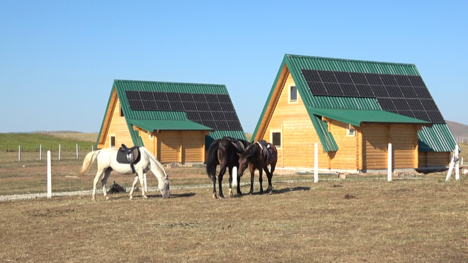 Između vetrova i snega – etno turizam na Pešteri