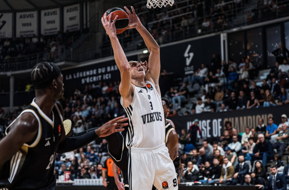 Duško "pregazio" Atamana – PAO na -17 u Bolonji!