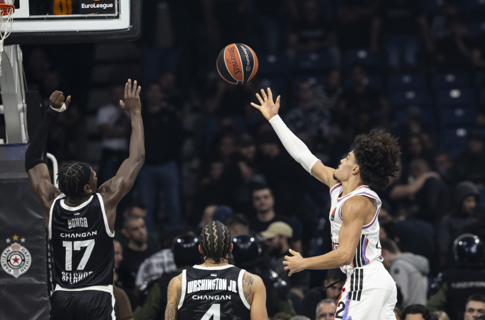 Debakl Partizana – "stotka" Pariza; Obradović ogolio probleme crno-belih