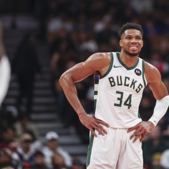 Rajaković namučio Janisa i Milvoki – Avdijin ples u "padu" Golden Stejta  VIDEO