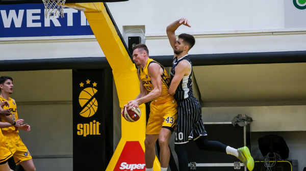 Split probio led – Klužu malo dabl-dabl Miletića