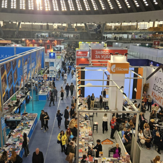 Dve slike istog dana