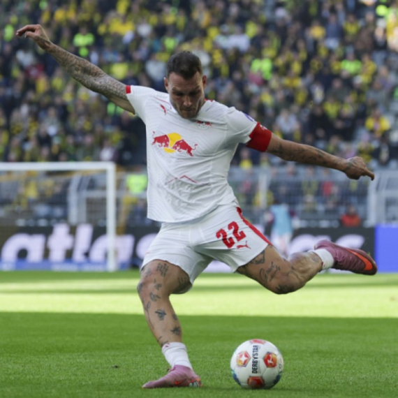 Lajpcig demolirao Augzburg – Volfsburg napokon ima povod za radost